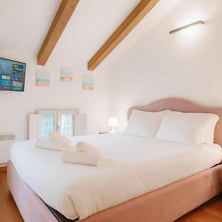- Luminoso Vicino Al Mare - 5 Pers - Parcheggio - Ac- Wifi